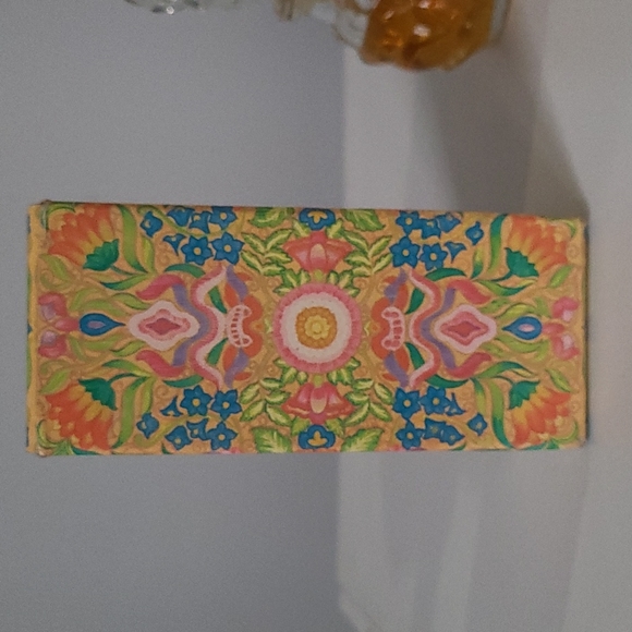 Avon Crystalier Field Flowers Cologne Decanter Original Packaging and Box!! - Picture 5 of 9